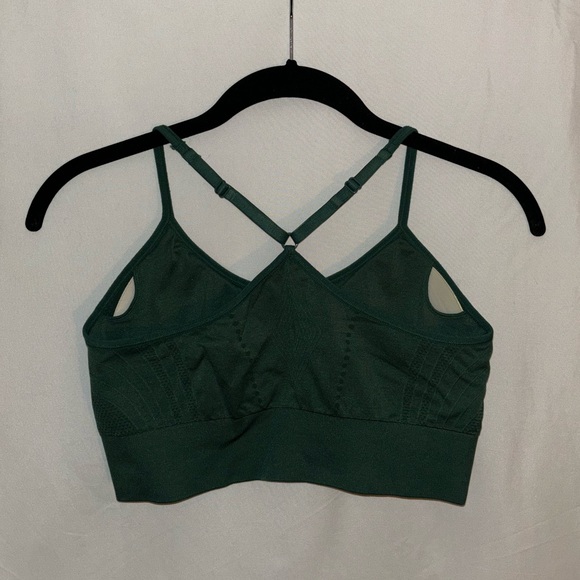 Pro-fit sports bras - Picture 5 of 5